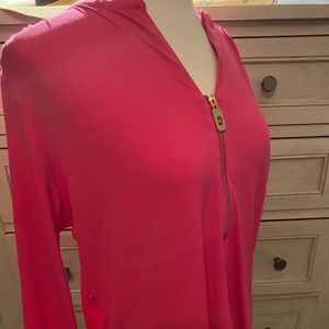 Micheal Kors top large